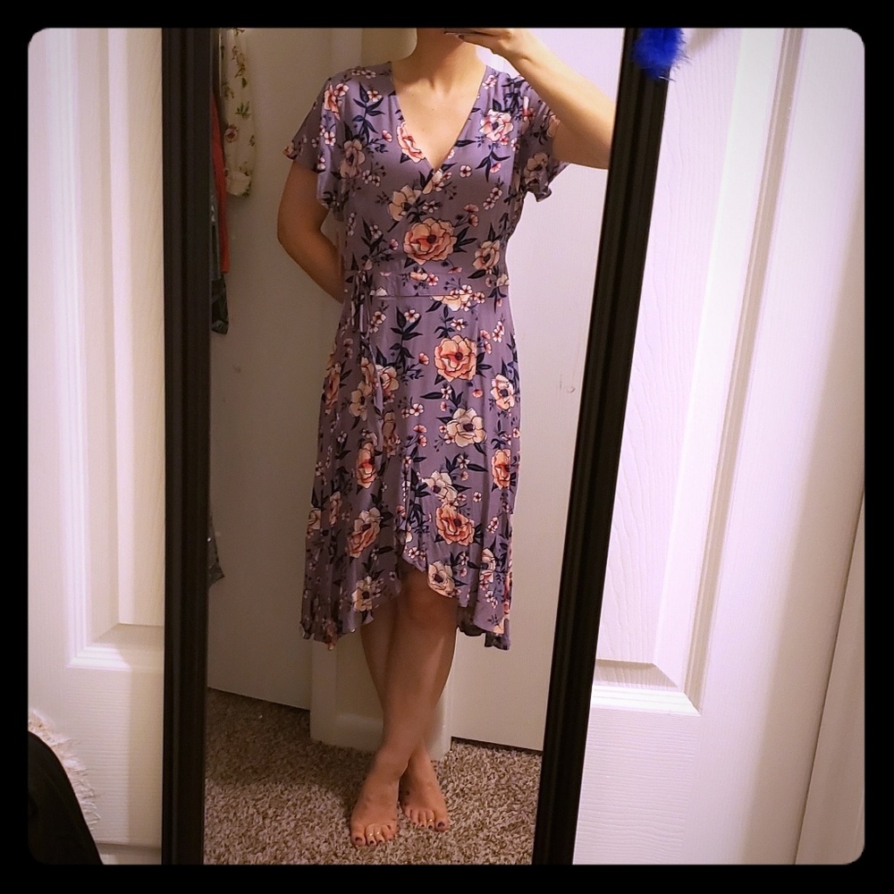 Flutter sleeve wrap dress